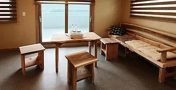 J2 Family Hotel Jeju